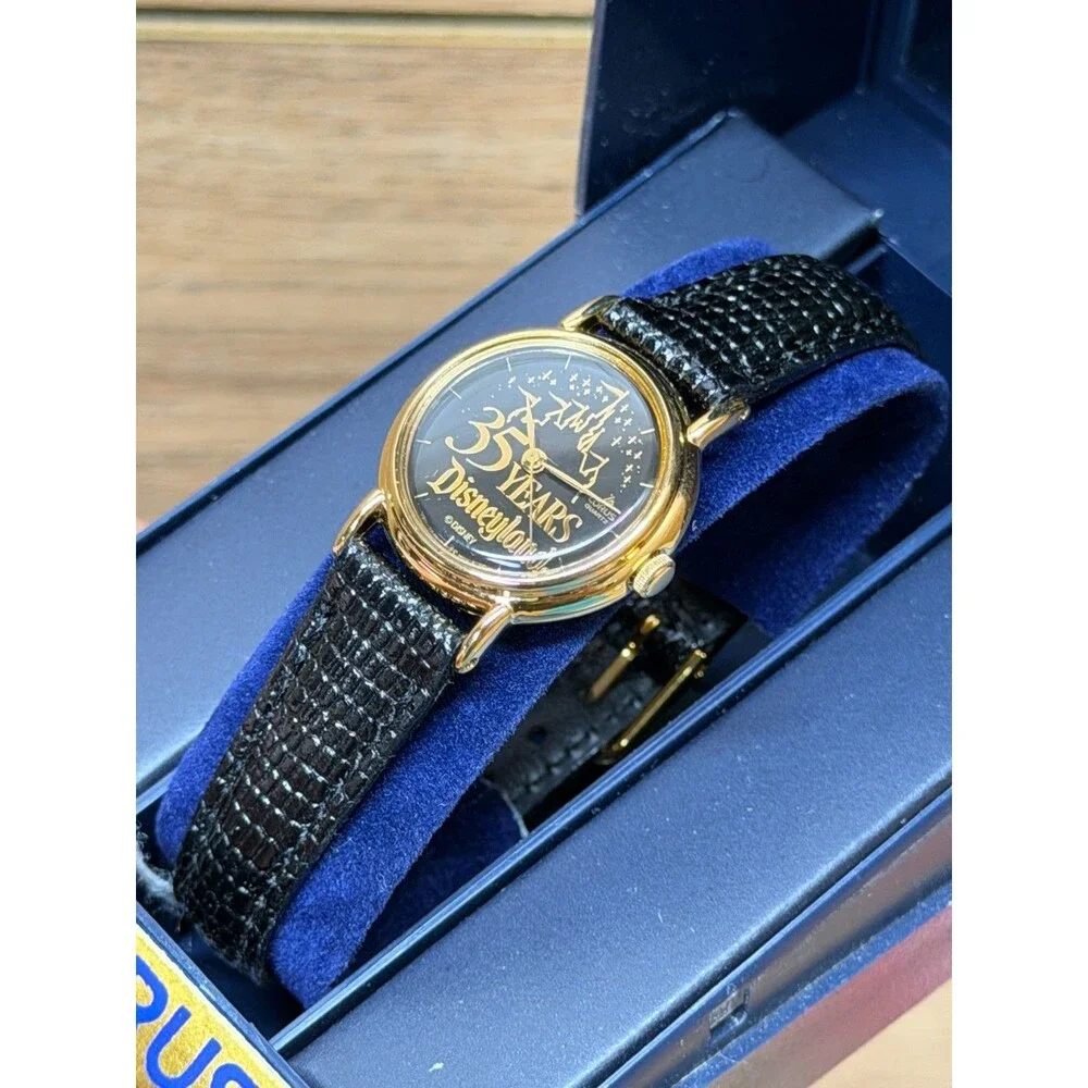 Lorus Quartz Disneyland 35 Years Collector Watch w/ Tags & Box - Vintage 1990
